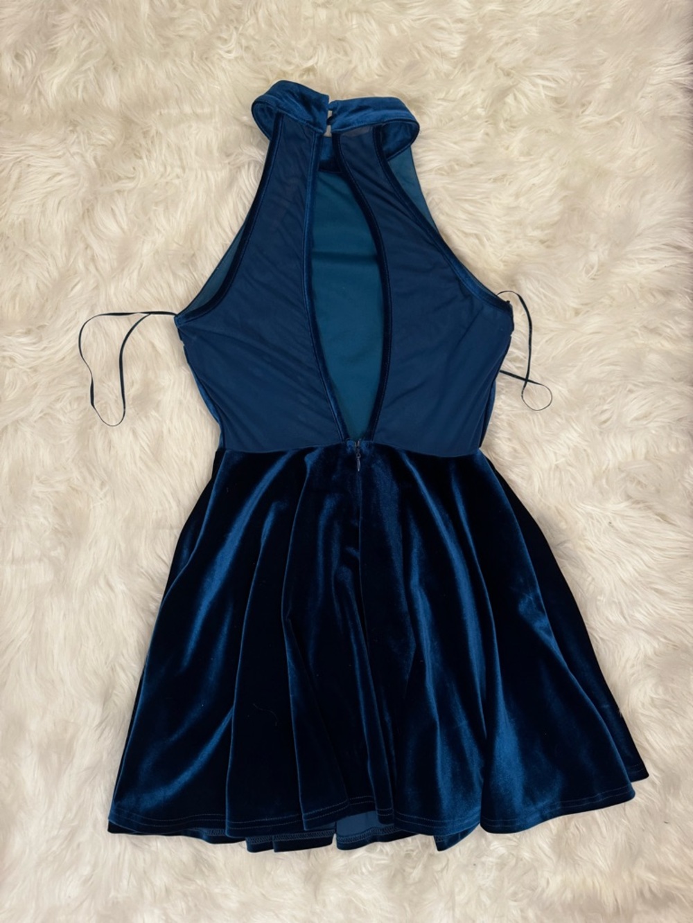 Silence + Noise Teal Velvet Halter Skater Dress XS Open Back - Picture 9 of 12